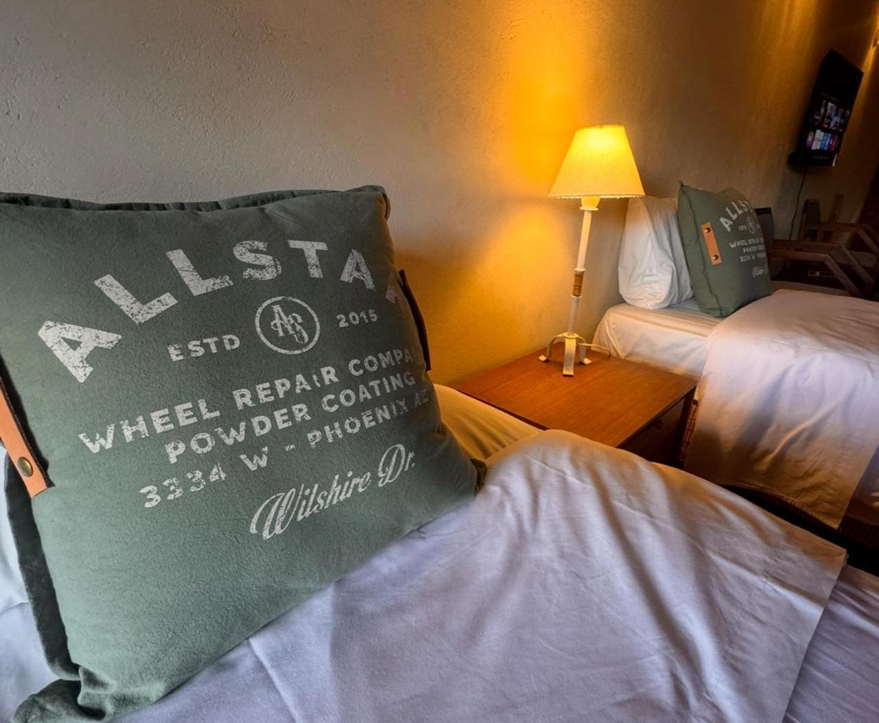 Arelauquen Bungalows & Suites San Carlos de Bariloche Eksteriør billede